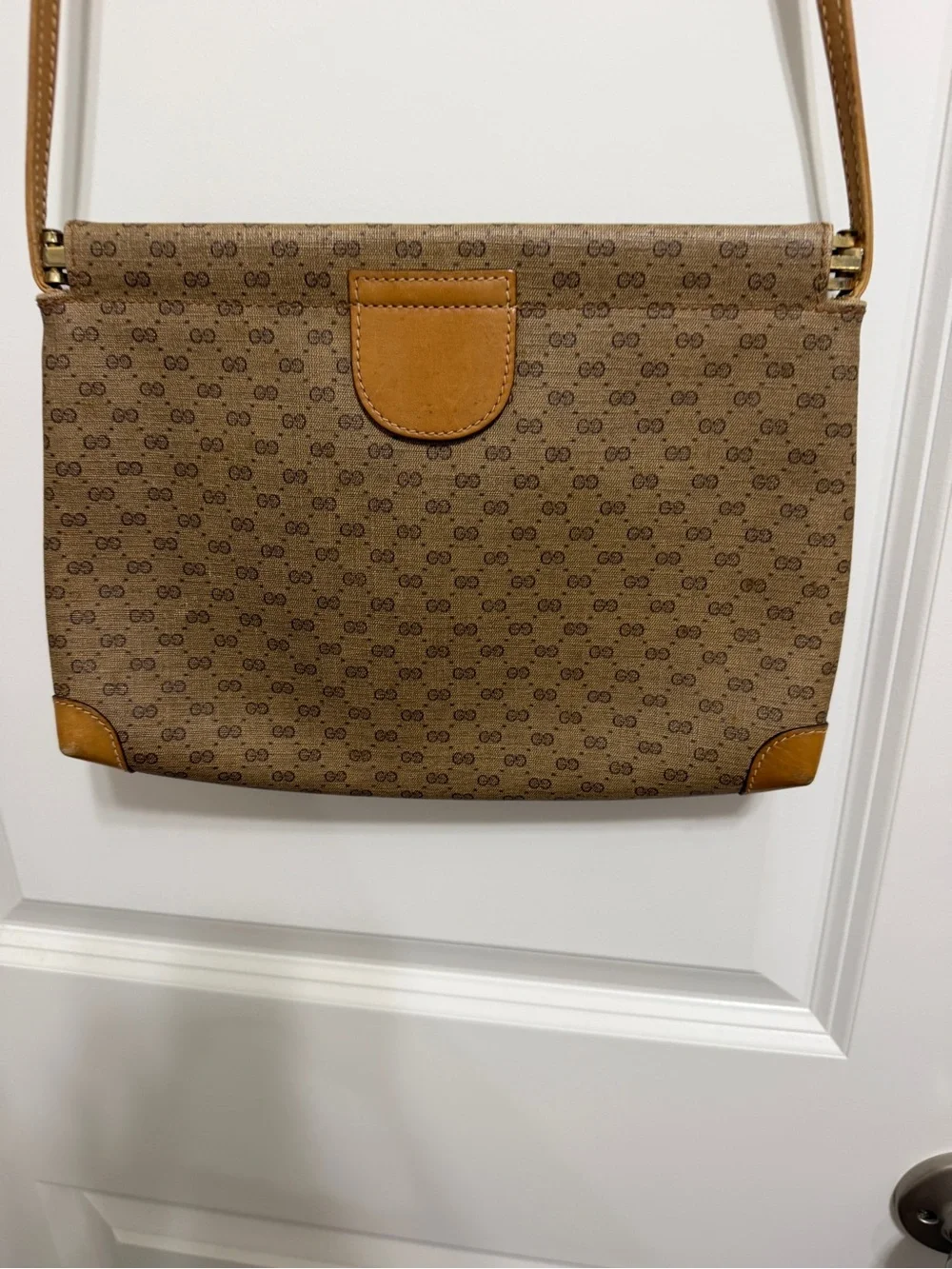Gucci Brown GG Canvas Shoulder Bag with Tan Leather Trim